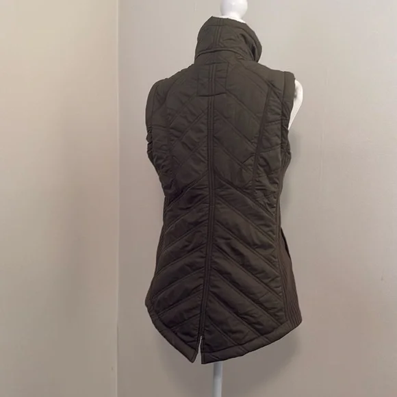 prAna Diva Vest - Women's Medium - Olive Green / Tan - Shearling (NWT) - Picture 4 of 10
